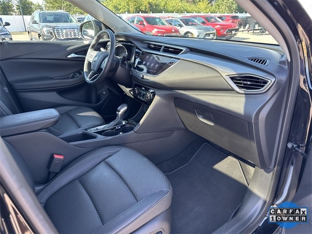 Buick Encore GX Vehicle Full-screen Gallery Image 31