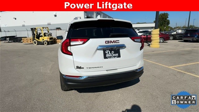 GMC Terrain Vehicle Full-screen Gallery Image 09