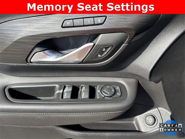 GMC Terrain Vehicle Full-screen Gallery Image 27
