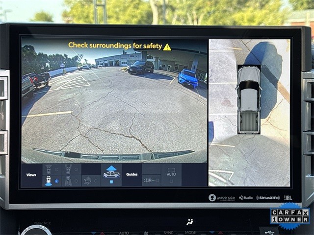 Toyota Tundra 4WD Vehicle Full-screen Gallery Image 18