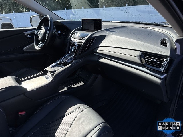 Acura RDX Vehicle Full-screen Gallery Image 33