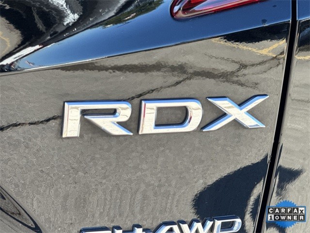 Acura RDX Vehicle Full-screen Gallery Image 36