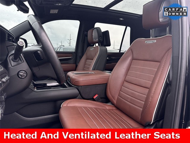 GMC Yukon Vehicle Full-screen Gallery Image 24