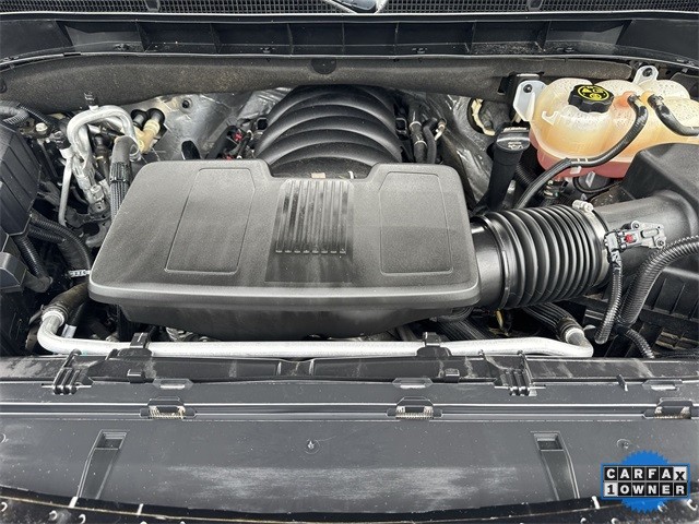 GMC Yukon Vehicle Full-screen Gallery Image 35