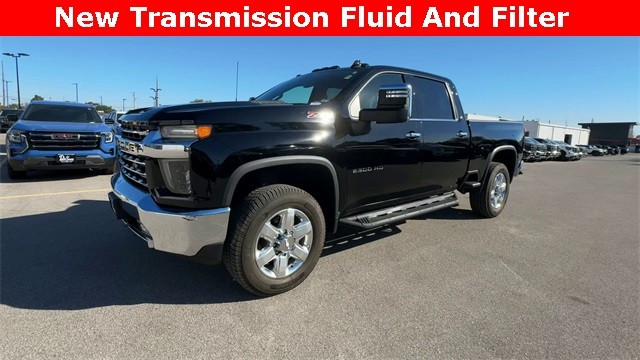 Chevrolet Silverado 2500HD Vehicle Full-screen Gallery Image 05
