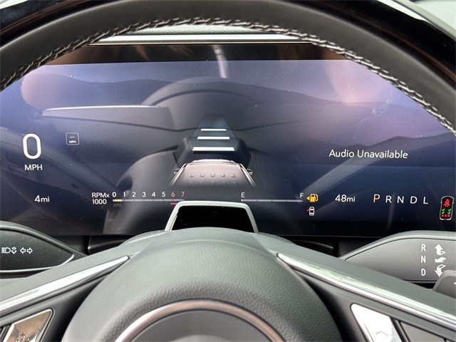 Buick Enclave Vehicle Full-screen Gallery Image 15