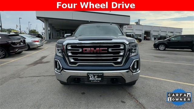 GMC Sierra 1500 Vehicle Full-screen Gallery Image 03