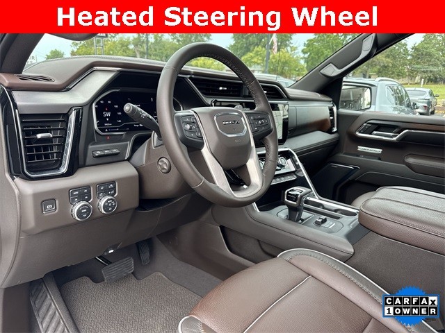 GMC Sierra 1500 Vehicle Full-screen Gallery Image 13