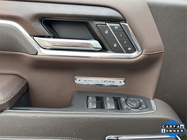 GMC Sierra 1500 Vehicle Full-screen Gallery Image 28