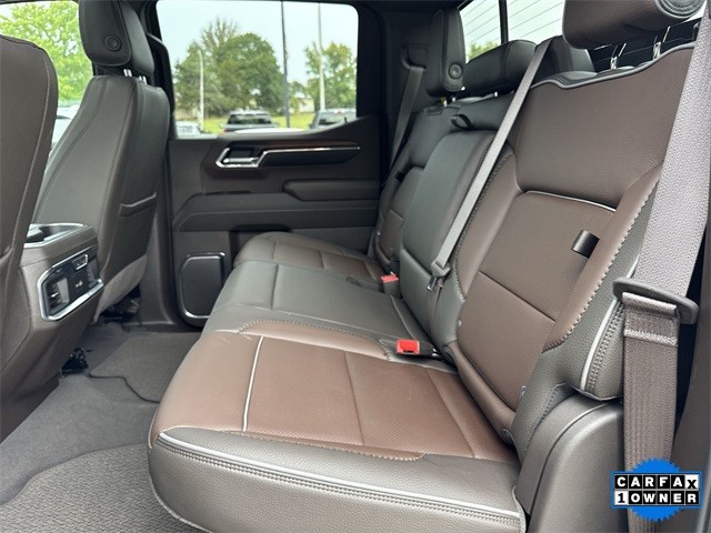 GMC Sierra 1500 Vehicle Full-screen Gallery Image 30