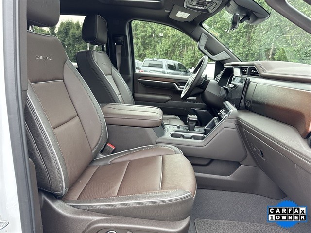 GMC Sierra 1500 Vehicle Full-screen Gallery Image 33