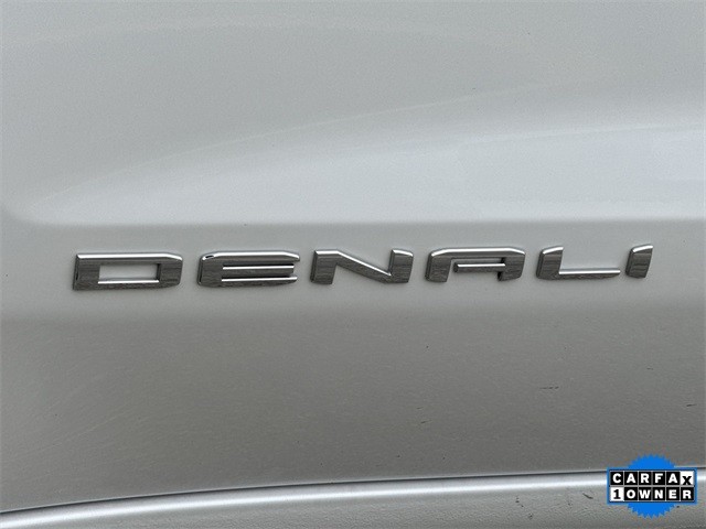 GMC Sierra 1500 Vehicle Full-screen Gallery Image 37