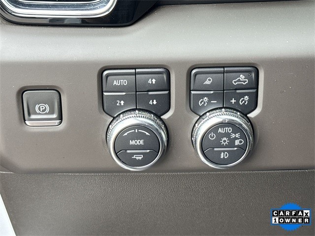 GMC Sierra 1500 Vehicle Full-screen Gallery Image 40