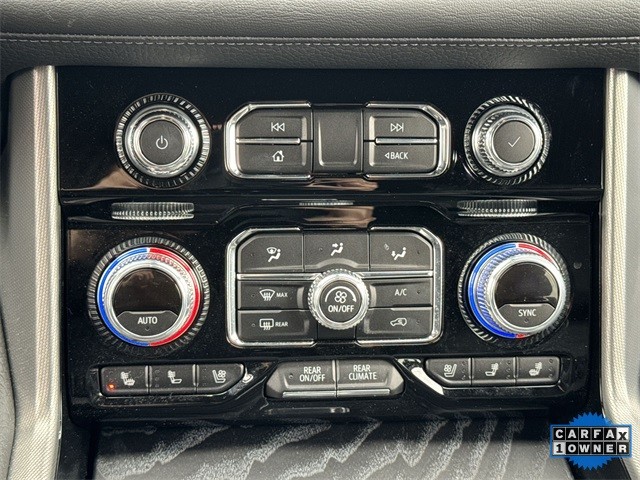 GMC Yukon Vehicle Full-screen Gallery Image 22