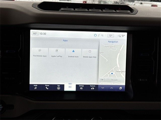 Ford Bronco Vehicle Full-screen Gallery Image 17