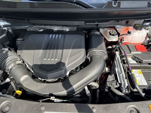 Buick Enclave Vehicle Full-screen Gallery Image 26