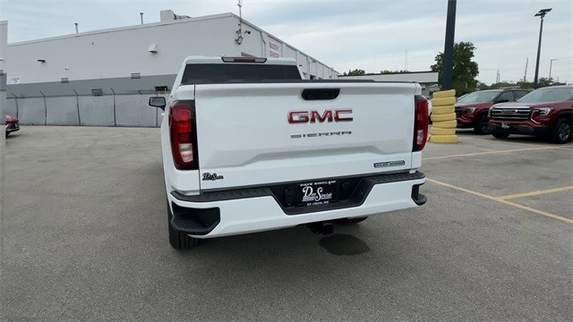 GMC Sierra 1500 Vehicle Full-screen Gallery Image 07
