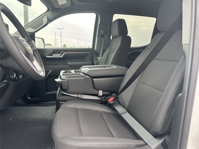 GMC Sierra 1500 Vehicle Full-screen Gallery Image 11