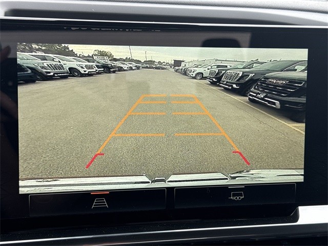 GMC Sierra 1500 Vehicle Full-screen Gallery Image 17