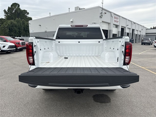 GMC Sierra 1500 Vehicle Full-screen Gallery Image 23