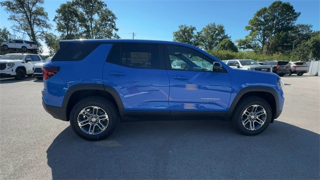 GMC Terrain Vehicle Full-screen Gallery Image 09