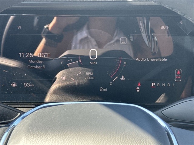 GMC Terrain Vehicle Full-screen Gallery Image 15