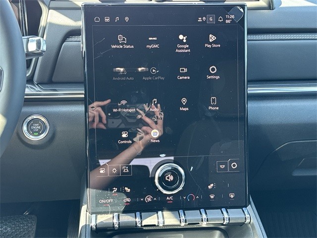 GMC Terrain Vehicle Full-screen Gallery Image 16