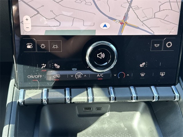 GMC Terrain Vehicle Full-screen Gallery Image 19