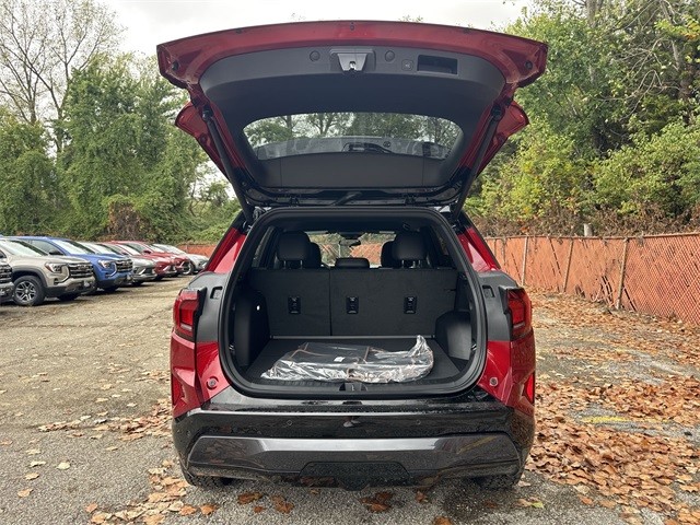 GMC Terrain Vehicle Full-screen Gallery Image 23