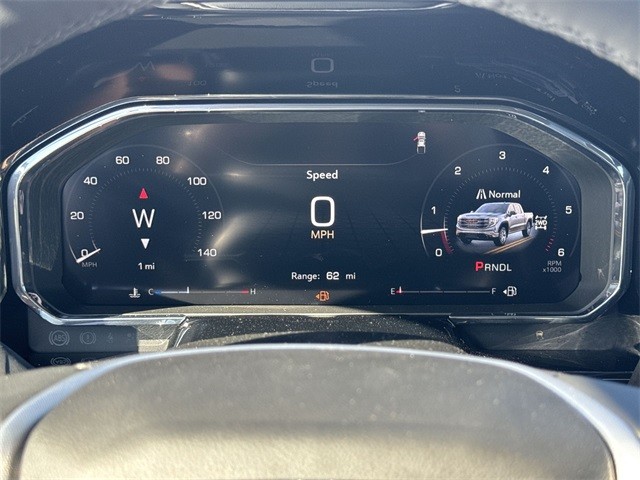 GMC Sierra 1500 Vehicle Full-screen Gallery Image 15