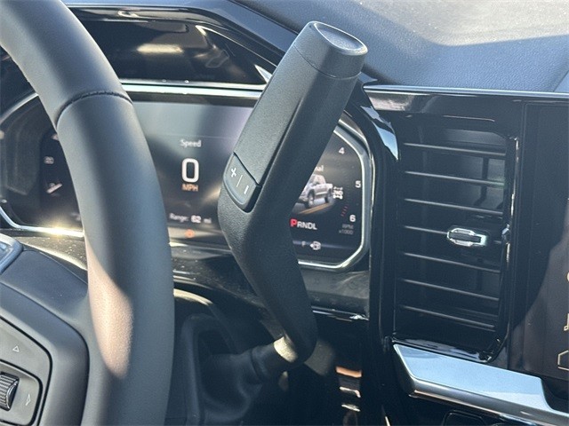 GMC Sierra 1500 Vehicle Full-screen Gallery Image 20