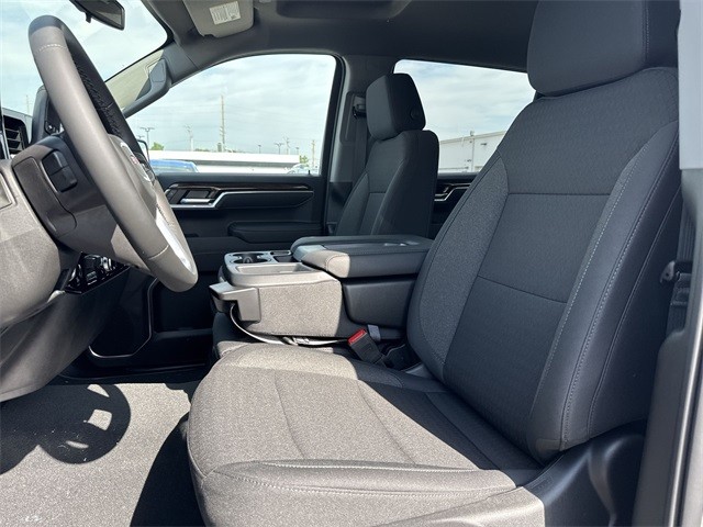 GMC Sierra 1500 Vehicle Full-screen Gallery Image 11