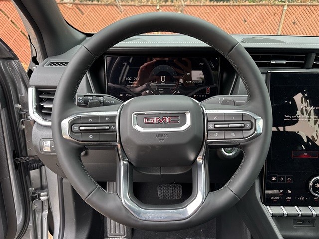 GMC Terrain Vehicle Full-screen Gallery Image 14