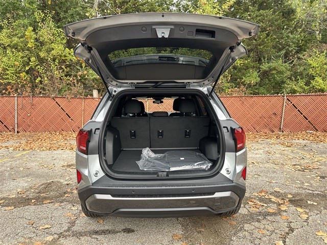 GMC Terrain Vehicle Full-screen Gallery Image 23