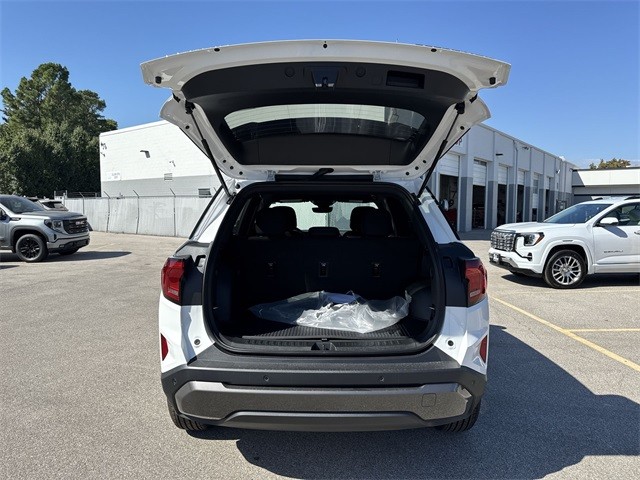 GMC Terrain Vehicle Full-screen Gallery Image 23