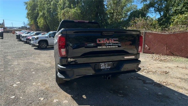 GMC Sierra 1500 Vehicle Full-screen Gallery Image 07