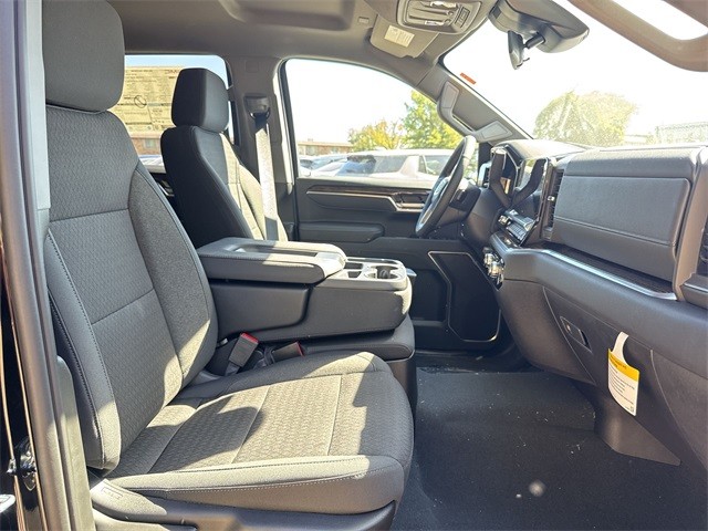 GMC Sierra 1500 Vehicle Full-screen Gallery Image 24