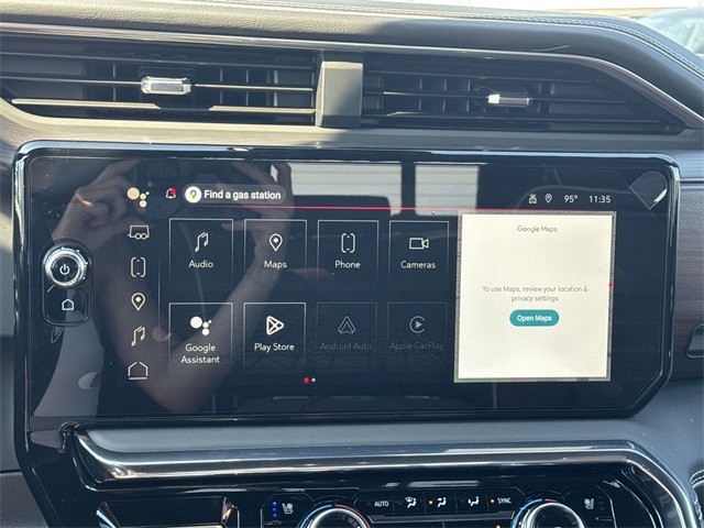 GMC Sierra 1500 Vehicle Full-screen Gallery Image 16