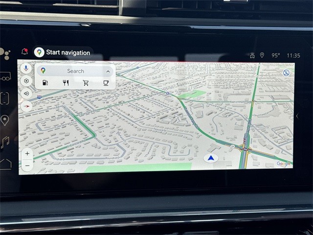 GMC Sierra 1500 Vehicle Full-screen Gallery Image 18