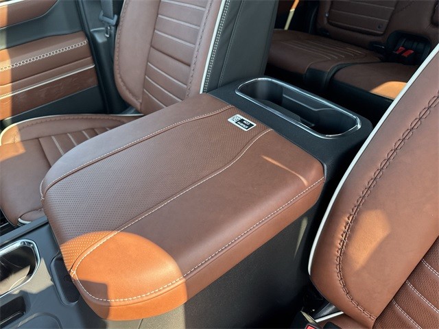 GMC Sierra 1500 Vehicle Full-screen Gallery Image 21