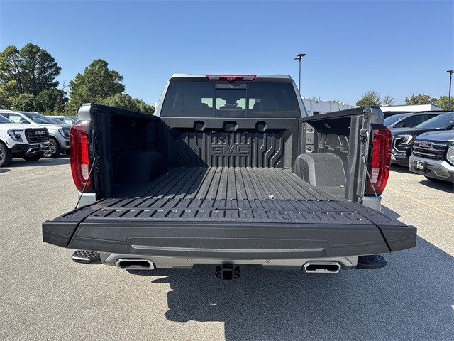 GMC Sierra 1500 Vehicle Full-screen Gallery Image 24