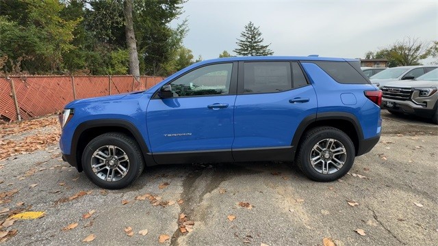 GMC Terrain Vehicle Full-screen Gallery Image 05