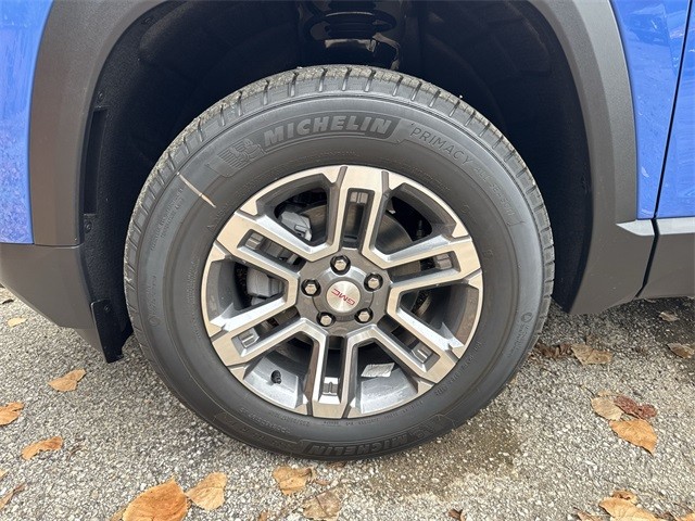 GMC Terrain Vehicle Full-screen Gallery Image 10