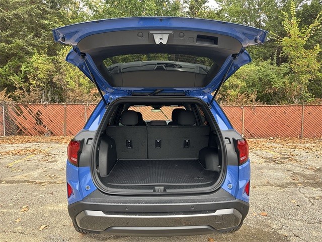 GMC Terrain Vehicle Full-screen Gallery Image 23