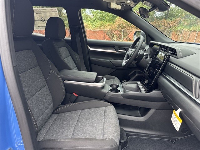 GMC Terrain Vehicle Full-screen Gallery Image 24