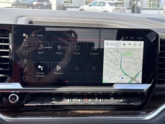 GMC Sierra 1500 Vehicle Full-screen Gallery Image 16