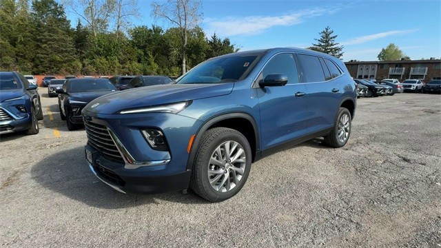 Buick Enclave Vehicle Full-screen Gallery Image 04