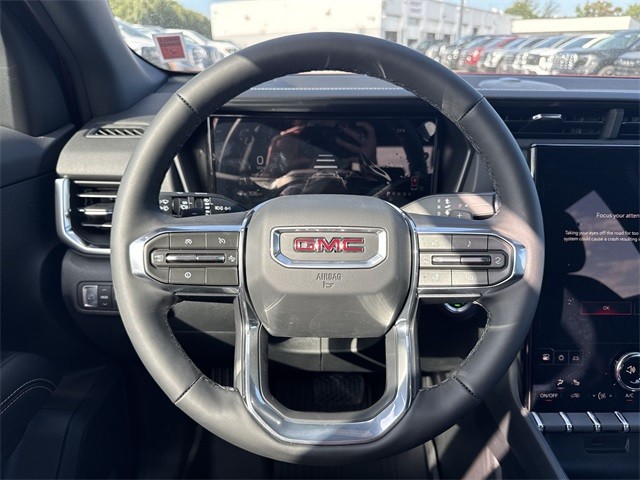 GMC Terrain Vehicle Full-screen Gallery Image 14