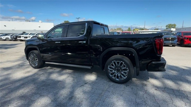 GMC Sierra 1500 Vehicle Full-screen Gallery Image 06