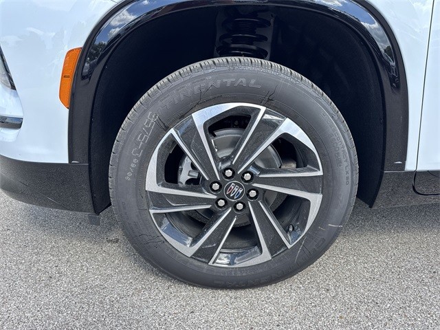 Buick Enclave Vehicle Full-screen Gallery Image 10